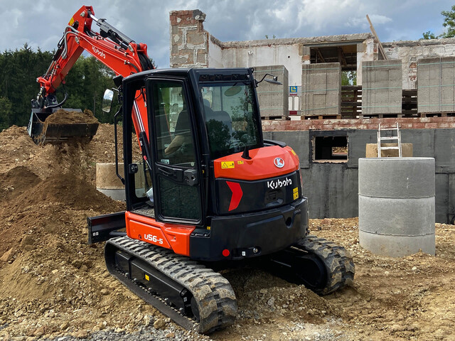 Kubota-Minibagger-U56-5-I-Boehrer-Baumaschinen
